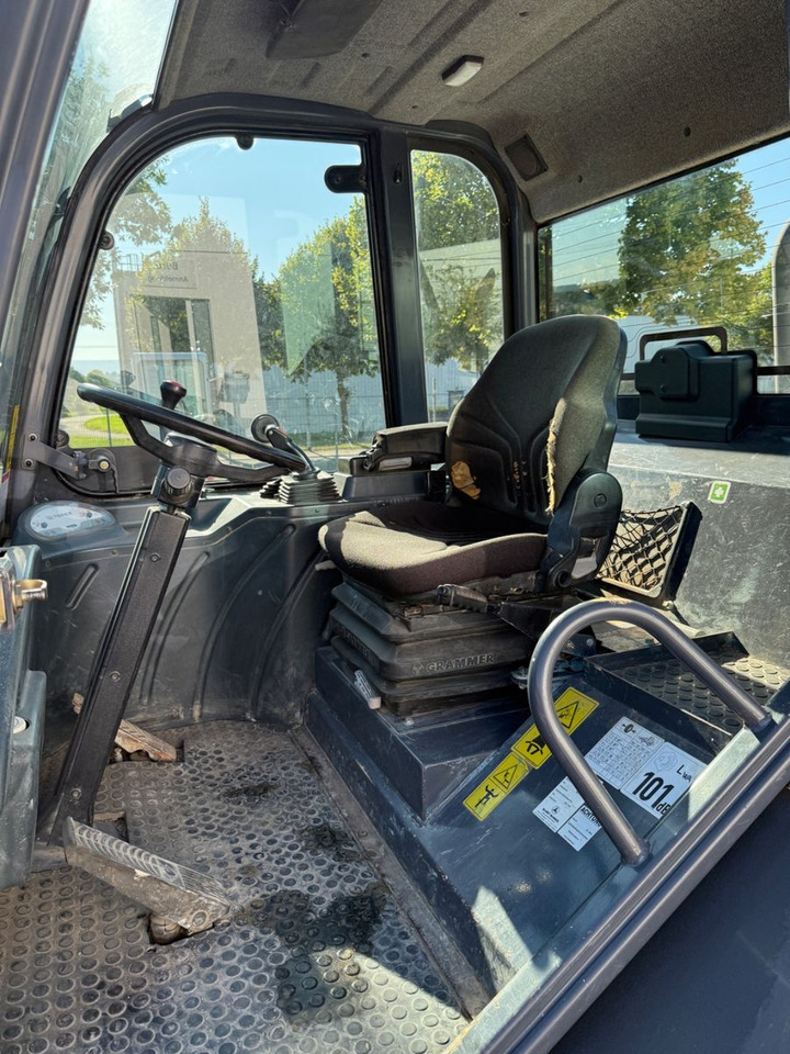 Pyöräkuormaaja Terex TL 80 AS, BJ 14, 1750 BH, Kramer SWE, SK-Schaufe: kuva Pyöräkuormaaja Terex TL 80 AS, BJ 14, 1750 BH, Kramer SWE, SK-Schaufe Pyöräkuormaaja Terex TL 80 AS, BJ 14, 1750 BH, Kramer SWE, SK-Schaufe: kuva Pyöräkuormaaja Terex TL 80 AS, BJ 14, 1750 BH, Kramer SWE, SK-Schaufe