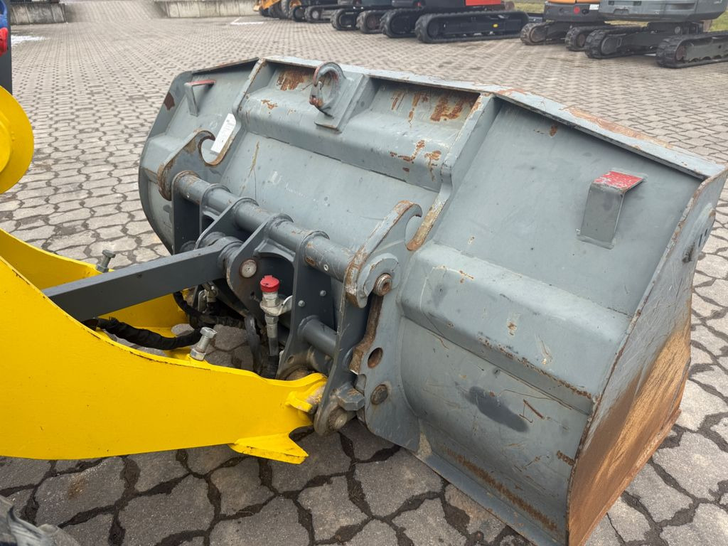 Pyöräkuormaaja Wacker WL 70, Bj 21, 1625 BH, 122 PS, Schaufel Gabel: kuva Pyöräkuormaaja Wacker WL 70, Bj 21, 1625 BH, 122 PS, Schaufel Gabel