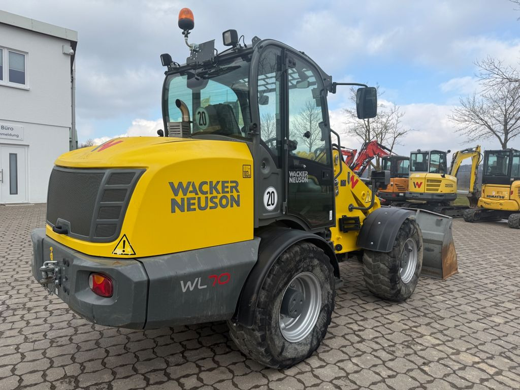 Wacker WL 70, Bj 21, 1625 BH, 122 PS, Schaufel Gabel - Pyöräkuormaaja: kuva Wacker WL 70, Bj 21, 1625 BH, 122 PS, Schaufel Gabel - Pyöräkuormaaja Wacker WL 70, Bj 21, 1625 BH, 122 PS, Schaufel Gabel - Pyöräkuormaaja: kuva Wacker WL 70, Bj 21, 1625 BH, 122 PS, Schaufel Gabel - Pyöräkuormaaja