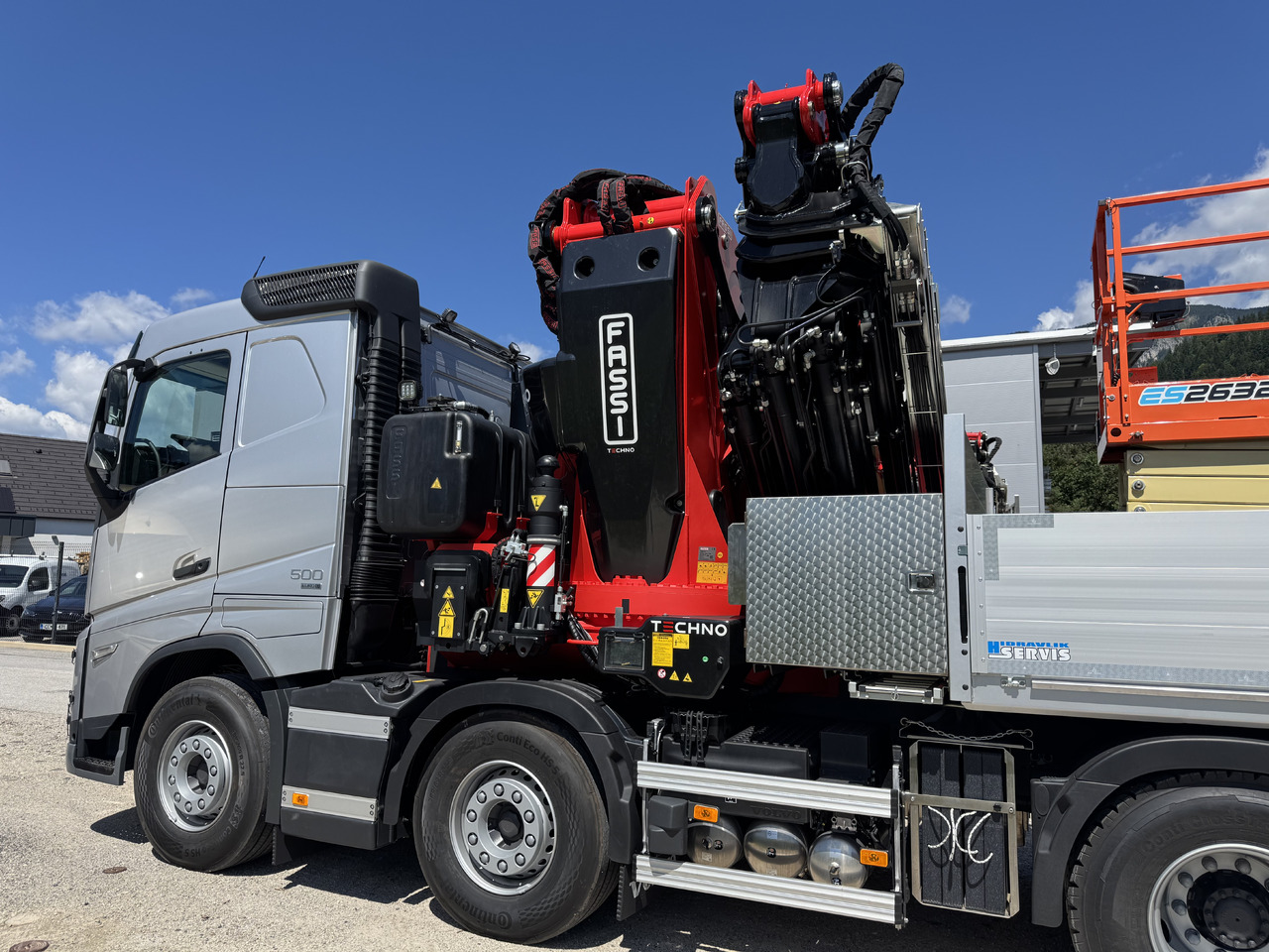 VOLVO Hiab Palfinger Fassi F1450-8 JIB-6 - Nosturiauto: kuva VOLVO Hiab Palfinger Fassi F1450-8 JIB-6 - Nosturiauto VOLVO Hiab Palfinger Fassi F1450-8 JIB-6 - Nosturiauto: kuva VOLVO Hiab Palfinger Fassi F1450-8 JIB-6 - Nosturiauto