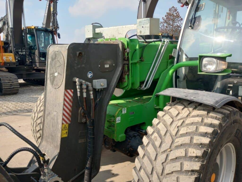 Sennebogen 355E - Materiaalinkäsittelykone: kuva Sennebogen 355E - Materiaalinkäsittelykone Sennebogen 355E - Materiaalinkäsittelykone: kuva Sennebogen 355E - Materiaalinkäsittelykone
