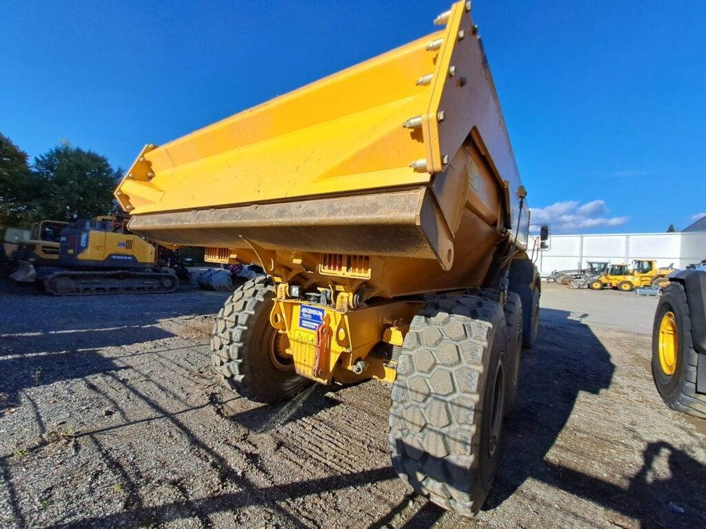 Volvo A25G - Nivelkippiauto: kuva Volvo A25G - Nivelkippiauto Volvo A25G - Nivelkippiauto: kuva Volvo A25G - Nivelkippiauto