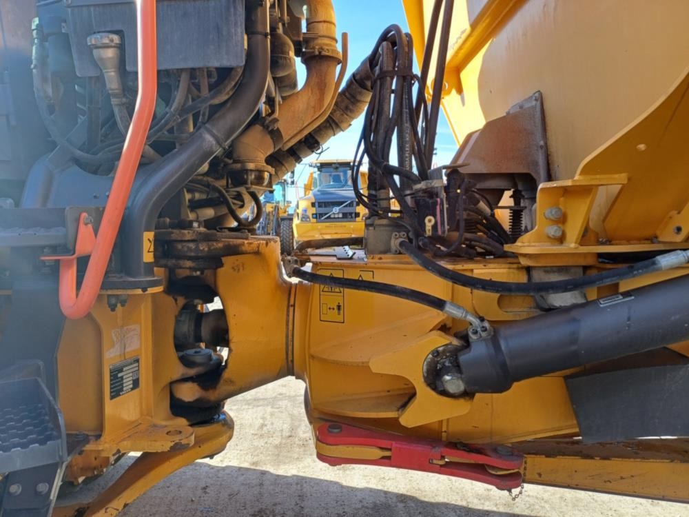 Volvo A25G - Nivelkippiauto: kuva Volvo A25G - Nivelkippiauto Volvo A25G - Nivelkippiauto: kuva Volvo A25G - Nivelkippiauto