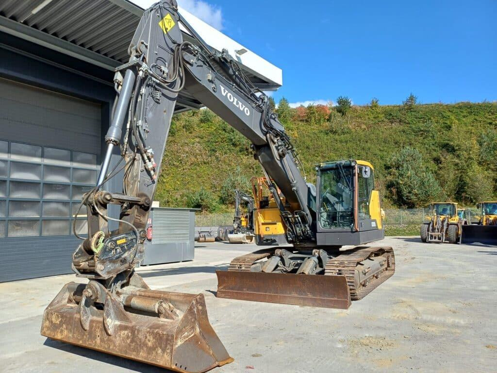 Volvo ECR235EL - Telakaivukone: kuva Volvo ECR235EL - Telakaivukone Volvo ECR235EL - Telakaivukone: kuva Volvo ECR235EL - Telakaivukone