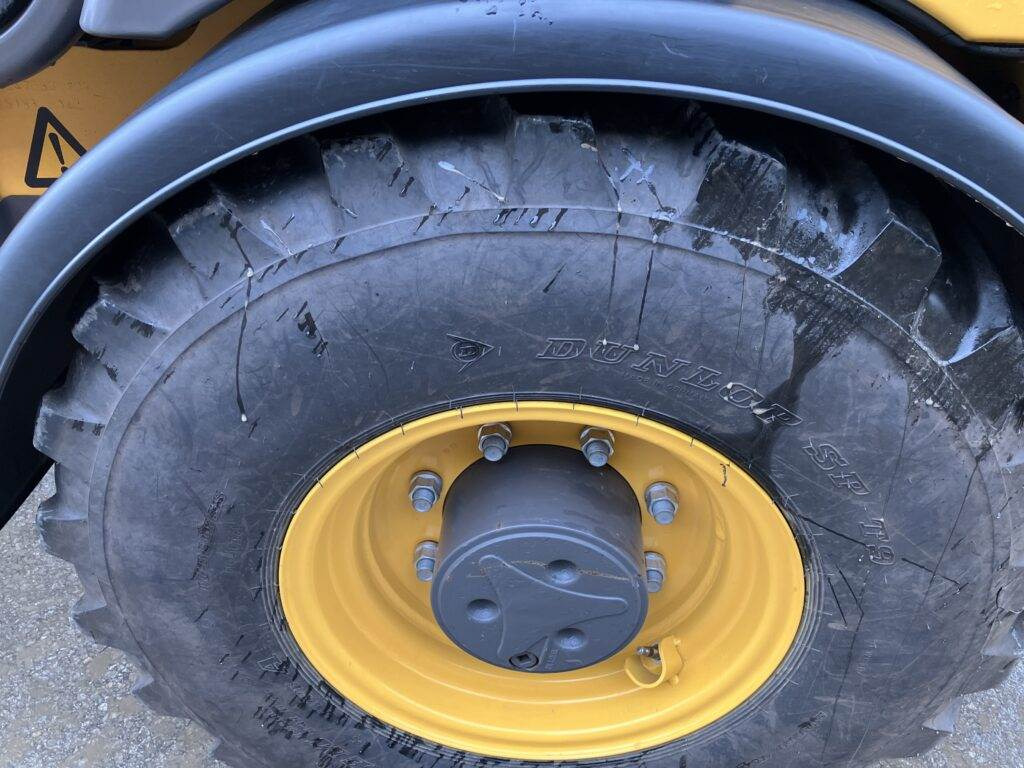 Volvo L25H Electric - Liukuohjattu kuormaaja: kuva Volvo L25H Electric - Liukuohjattu kuormaaja Volvo L25H Electric - Liukuohjattu kuormaaja: kuva Volvo L25H Electric - Liukuohjattu kuormaaja