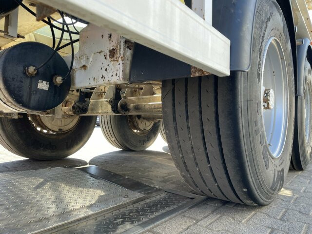 Betonmischer-Auflieger Intermix 12 m³ mit Motor - Betonin kuljetus puoliperävaunu: kuva Betonmischer-Auflieger Intermix 12 m³ mit Motor - Betonin kuljetus puoliperävaunu Betonmischer-Auflieger Intermix 12 m³ mit Motor - Betonin kuljetus puoliperävaunu: kuva Betonmischer-Auflieger Intermix 12 m³ mit Motor - Betonin kuljetus puoliperävaunu