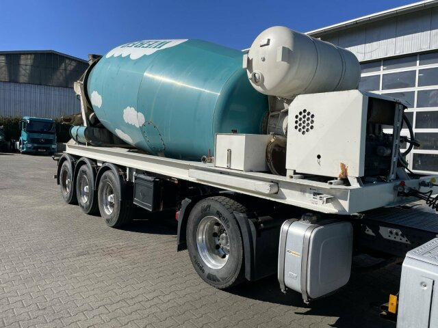 Betonmischer-Auflieger Intermix 12 m³ mit Motor - Betonin kuljetus puoliperävaunu: kuva Betonmischer-Auflieger Intermix 12 m³ mit Motor - Betonin kuljetus puoliperävaunu Betonmischer-Auflieger Intermix 12 m³ mit Motor - Betonin kuljetus puoliperävaunu: kuva Betonmischer-Auflieger Intermix 12 m³ mit Motor - Betonin kuljetus puoliperävaunu