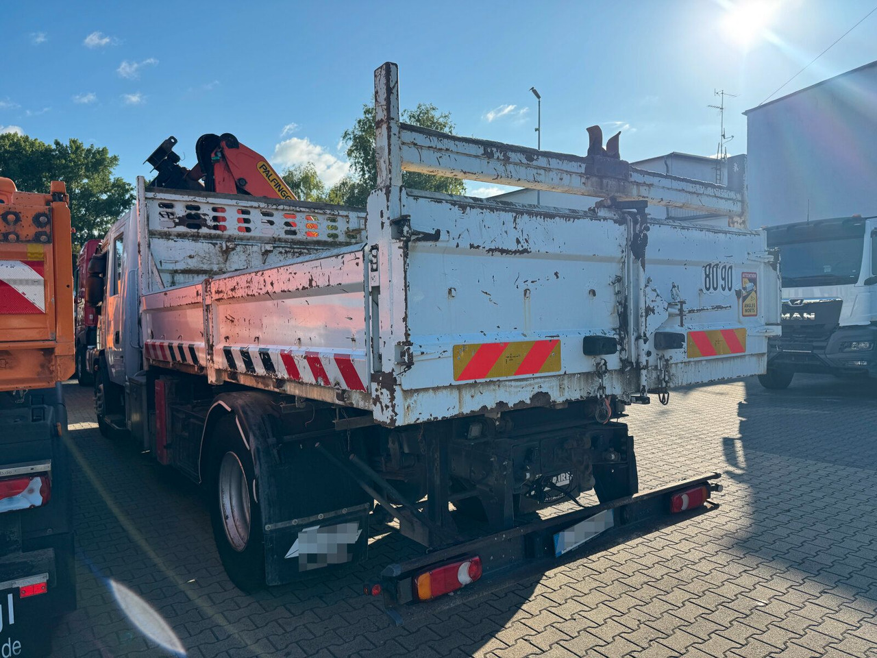 Iveco ML180E 4x2 DOKA Euro 5 Kipper Kran PK16001K-B - Nosturiauto: kuva Iveco ML180E 4x2 DOKA Euro 5 Kipper Kran PK16001K-B - Nosturiauto Iveco ML180E 4x2 DOKA Euro 5 Kipper Kran PK16001K-B - Nosturiauto: kuva Iveco ML180E 4x2 DOKA Euro 5 Kipper Kran PK16001K-B - Nosturiauto
