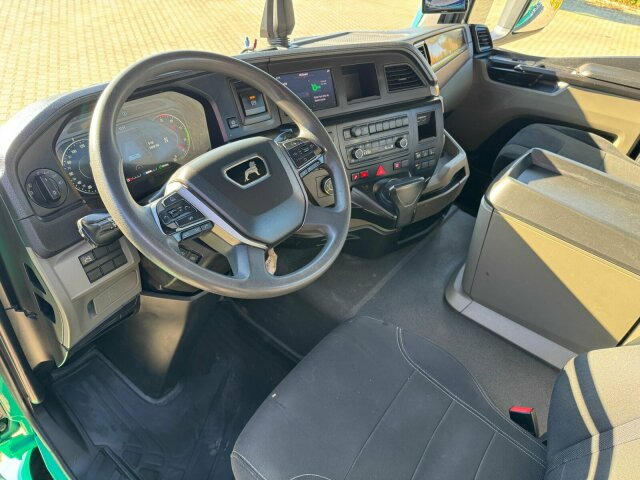 MAN 28.480 6x4 Abrollkipper Meiller Tectrum RS21.65 - Koukkulava kuorma-auto: kuva MAN 28.480 6x4 Abrollkipper Meiller Tectrum RS21.65 - Koukkulava kuorma-auto MAN 28.480 6x4 Abrollkipper Meiller Tectrum RS21.65 - Koukkulava kuorma-auto: kuva MAN 28.480 6x4 Abrollkipper Meiller Tectrum RS21.65 - Koukkulava kuorma-auto