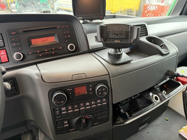 MAN TGS 18.440 4x4H Eur 5 + Betonauf. Müller 10 m3 - Betoniauto: kuva MAN TGS 18.440 4x4H Eur 5 + Betonauf. Müller 10 m3 - Betoniauto MAN TGS 18.440 4x4H Eur 5 + Betonauf. Müller 10 m3 - Betoniauto: kuva MAN TGS 18.440 4x4H Eur 5 + Betonauf. Müller 10 m3 - Betoniauto