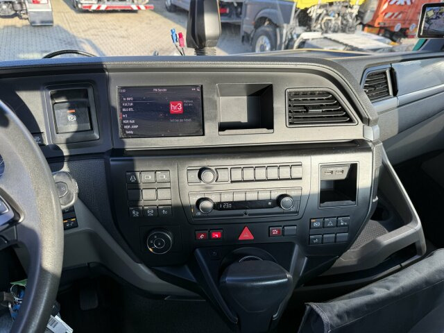 MAN TGS 28.480 6x4 Abrollkipper Meiller RS21.65 - Koukkulava kuorma-auto: kuva MAN TGS 28.480 6x4 Abrollkipper Meiller RS21.65 - Koukkulava kuorma-auto MAN TGS 28.480 6x4 Abrollkipper Meiller RS21.65 - Koukkulava kuorma-auto: kuva MAN TGS 28.480 6x4 Abrollkipper Meiller RS21.65 - Koukkulava kuorma-auto