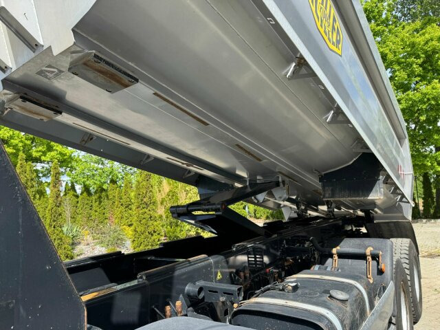 MAN TGS 35.460 8x6 BB Muldenkipper Meiller - Kippiauto kuorma-auto: kuva MAN TGS 35.460 8x6 BB Muldenkipper Meiller - Kippiauto kuorma-auto MAN TGS 35.460 8x6 BB Muldenkipper Meiller - Kippiauto kuorma-auto: kuva MAN TGS 35.460 8x6 BB Muldenkipper Meiller - Kippiauto kuorma-auto
