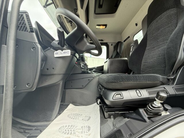 Mercedes-Benz 4145 8x8 Meiler Dreiseitenkipper Bordmatik - Kippiauto kuorma-auto: kuva Mercedes-Benz 4145 8x8 Meiler Dreiseitenkipper Bordmatik - Kippiauto kuorma-auto Mercedes-Benz 4145 8x8 Meiler Dreiseitenkipper Bordmatik - Kippiauto kuorma-auto: kuva Mercedes-Benz 4145 8x8 Meiler Dreiseitenkipper Bordmatik - Kippiauto kuorma-auto