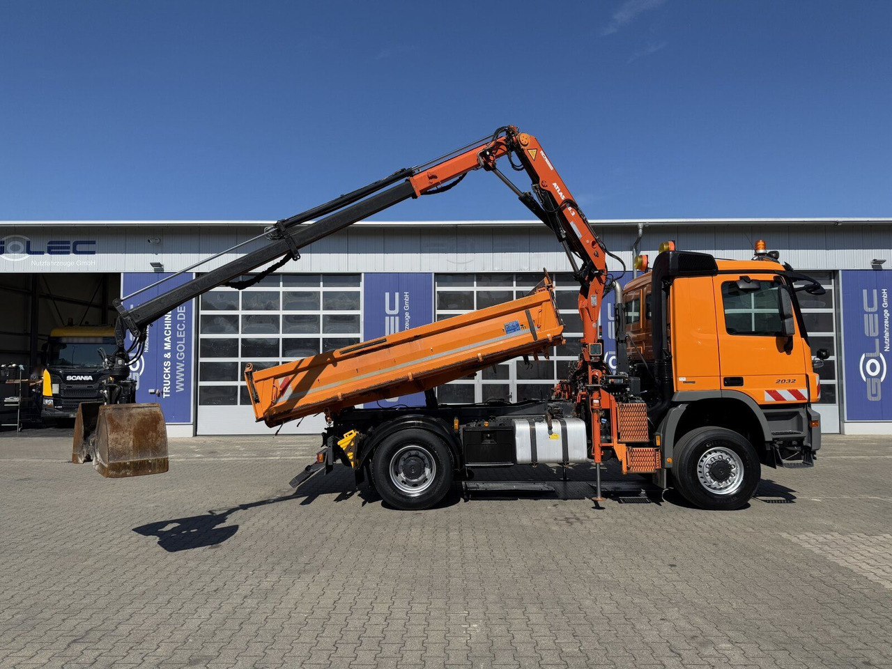 Mercedes-Benz ACTROS 2044 4x4 Kipper Kran ATLAS 65.2 A2L - Kippiauto kuorma-auto, Nosturiauto: kuva Mercedes-Benz ACTROS 2044 4x4 Kipper Kran ATLAS 65.2 A2L - Kippiauto kuorma-auto, Nosturiauto Mercedes-Benz ACTROS 2044 4x4 Kipper Kran ATLAS 65.2 A2L - Kippiauto kuorma-auto, Nosturiauto: kuva Mercedes-Benz ACTROS 2044 4x4 Kipper Kran ATLAS 65.2 A2L - Kippiauto kuorma-auto, Nosturiauto
