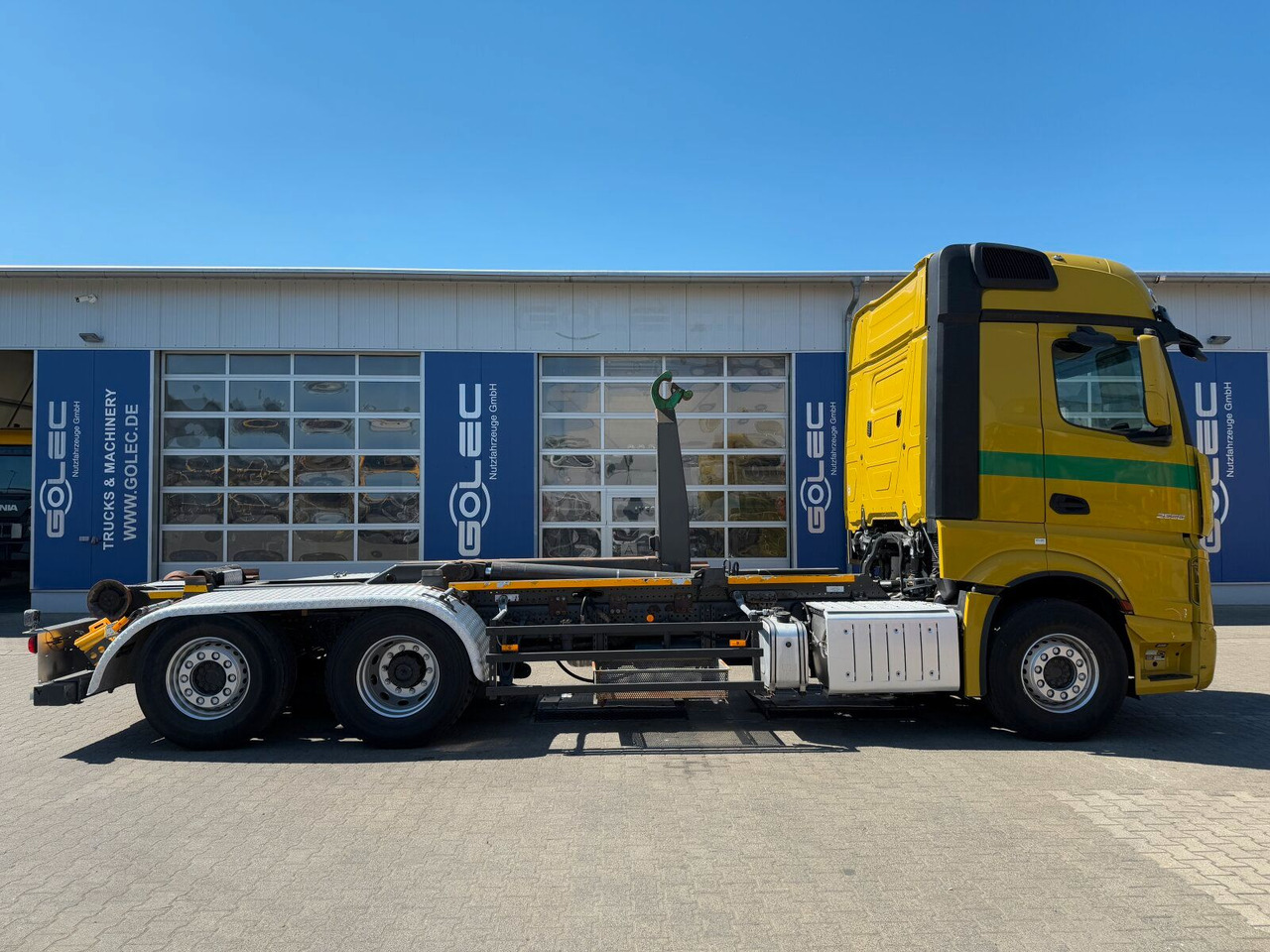 Mercedes-Benz ACTROS 2558 6x2 Abrollkipper *Lenkachse Retarder - Koukkulava kuorma-auto: kuva Mercedes-Benz ACTROS 2558 6x2 Abrollkipper *Lenkachse Retarder - Koukkulava kuorma-auto Mercedes-Benz ACTROS 2558 6x2 Abrollkipper *Lenkachse Retarder - Koukkulava kuorma-auto: kuva Mercedes-Benz ACTROS 2558 6x2 Abrollkipper *Lenkachse Retarder - Koukkulava kuorma-auto