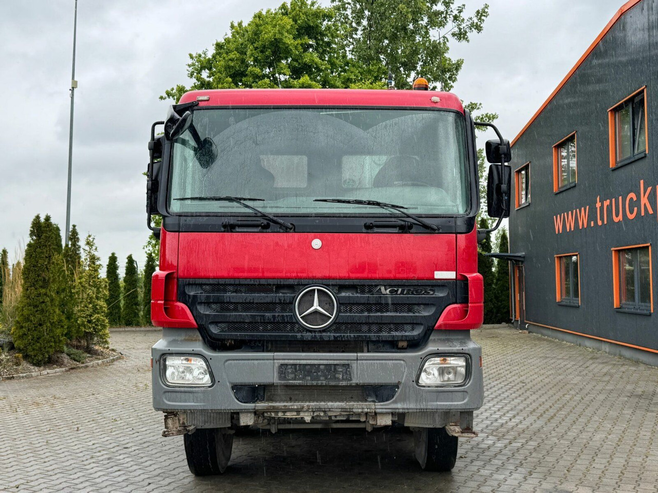 Mercedes-Benz ACTROS 4141 EURO4 8x6 Muldenkipper - Kippiauto kuorma-auto: kuva Mercedes-Benz ACTROS 4141 EURO4 8x6 Muldenkipper - Kippiauto kuorma-auto Mercedes-Benz ACTROS 4141 EURO4 8x6 Muldenkipper - Kippiauto kuorma-auto: kuva Mercedes-Benz ACTROS 4141 EURO4 8x6 Muldenkipper - Kippiauto kuorma-auto