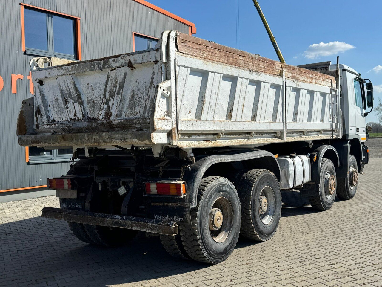 Mercedes-Benz ACTROS 4144 8x8 EURO4 DSK Meiller - Kippiauto kuorma-auto: kuva Mercedes-Benz ACTROS 4144 8x8 EURO4 DSK Meiller - Kippiauto kuorma-auto Mercedes-Benz ACTROS 4144 8x8 EURO4 DSK Meiller - Kippiauto kuorma-auto: kuva Mercedes-Benz ACTROS 4144 8x8 EURO4 DSK Meiller - Kippiauto kuorma-auto