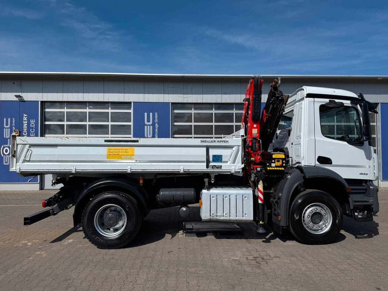 Mercedes-Benz AROCS 1832 4x2 Euro 6 Kipper Kran FASSI F120FB - Kippiauto kuorma-auto, Nosturiauto: kuva Mercedes-Benz AROCS 1832 4x2 Euro 6 Kipper Kran FASSI F120FB - Kippiauto kuorma-auto, Nosturiauto Mercedes-Benz AROCS 1832 4x2 Euro 6 Kipper Kran FASSI F120FB - Kippiauto kuorma-auto, Nosturiauto: kuva Mercedes-Benz AROCS 1832 4x2 Euro 6 Kipper Kran FASSI F120FB - Kippiauto kuorma-auto, Nosturiauto