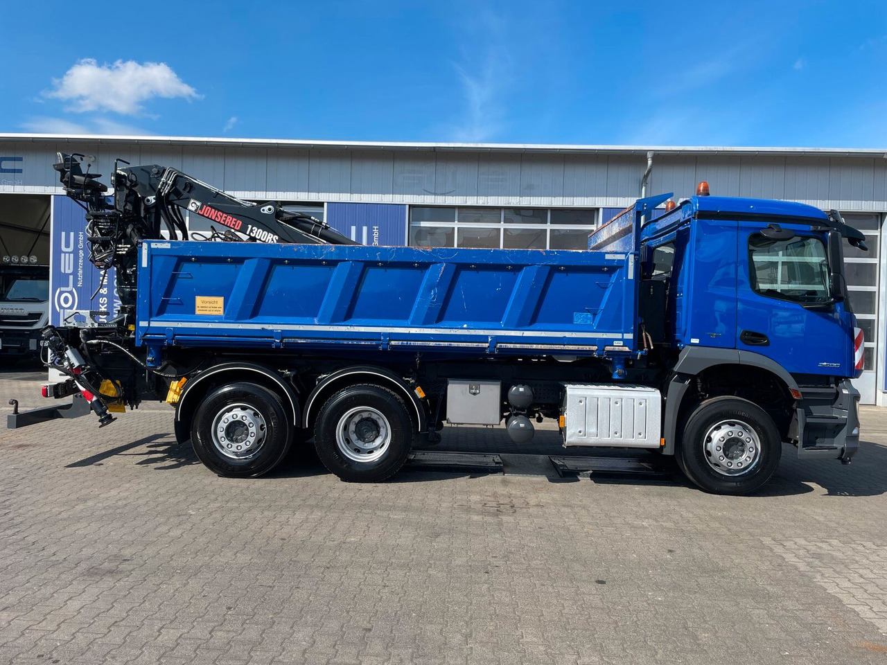 Mercedes-Benz AROCS 2536 6x2*4 Kipper Kran HIAB - Kippiauto kuorma-auto, Nosturiauto: kuva Mercedes-Benz AROCS 2536 6x2*4 Kipper Kran HIAB - Kippiauto kuorma-auto, Nosturiauto Mercedes-Benz AROCS 2536 6x2*4 Kipper Kran HIAB - Kippiauto kuorma-auto, Nosturiauto: kuva Mercedes-Benz AROCS 2536 6x2*4 Kipper Kran HIAB - Kippiauto kuorma-auto, Nosturiauto