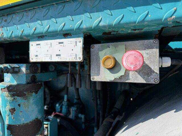 Mercedes-Benz AROCS 2844 6x4 Euro 6 Betonpumpe SERMAC 5Z33 - Betonipumppuauto: kuva Mercedes-Benz AROCS 2844 6x4 Euro 6 Betonpumpe SERMAC 5Z33 - Betonipumppuauto Mercedes-Benz AROCS 2844 6x4 Euro 6 Betonpumpe SERMAC 5Z33 - Betonipumppuauto: kuva Mercedes-Benz AROCS 2844 6x4 Euro 6 Betonpumpe SERMAC 5Z33 - Betonipumppuauto