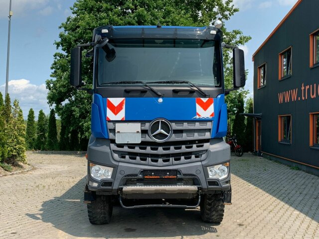 Mercedes-Benz AROCS 4145 8x8 EURO6 Muldenkipper TOP! - Kippiauto kuorma-auto: kuva Mercedes-Benz AROCS 4145 8x8 EURO6 Muldenkipper TOP! - Kippiauto kuorma-auto Mercedes-Benz AROCS 4145 8x8 EURO6 Muldenkipper TOP! - Kippiauto kuorma-auto: kuva Mercedes-Benz AROCS 4145 8x8 EURO6 Muldenkipper TOP! - Kippiauto kuorma-auto