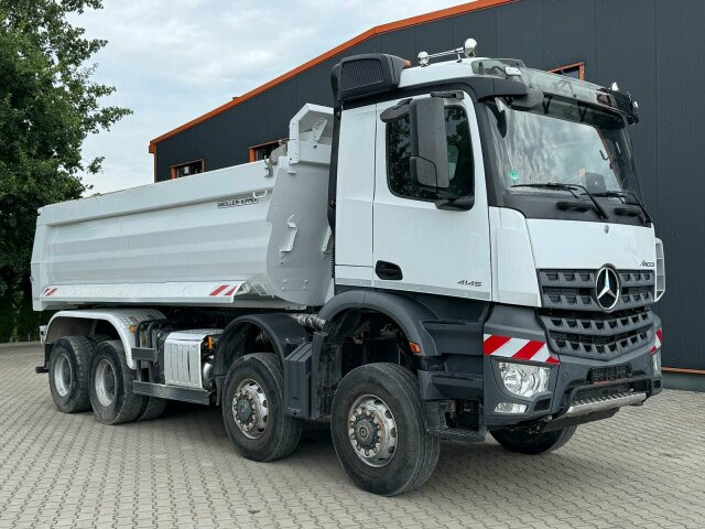 Mercedes-Benz AROCS 4145 8x8 Meiller Muldenkipper - Kippiauto kuorma-auto: kuva Mercedes-Benz AROCS 4145 8x8 Meiller Muldenkipper - Kippiauto kuorma-auto Mercedes-Benz AROCS 4145 8x8 Meiller Muldenkipper - Kippiauto kuorma-auto: kuva Mercedes-Benz AROCS 4145 8x8 Meiller Muldenkipper - Kippiauto kuorma-auto