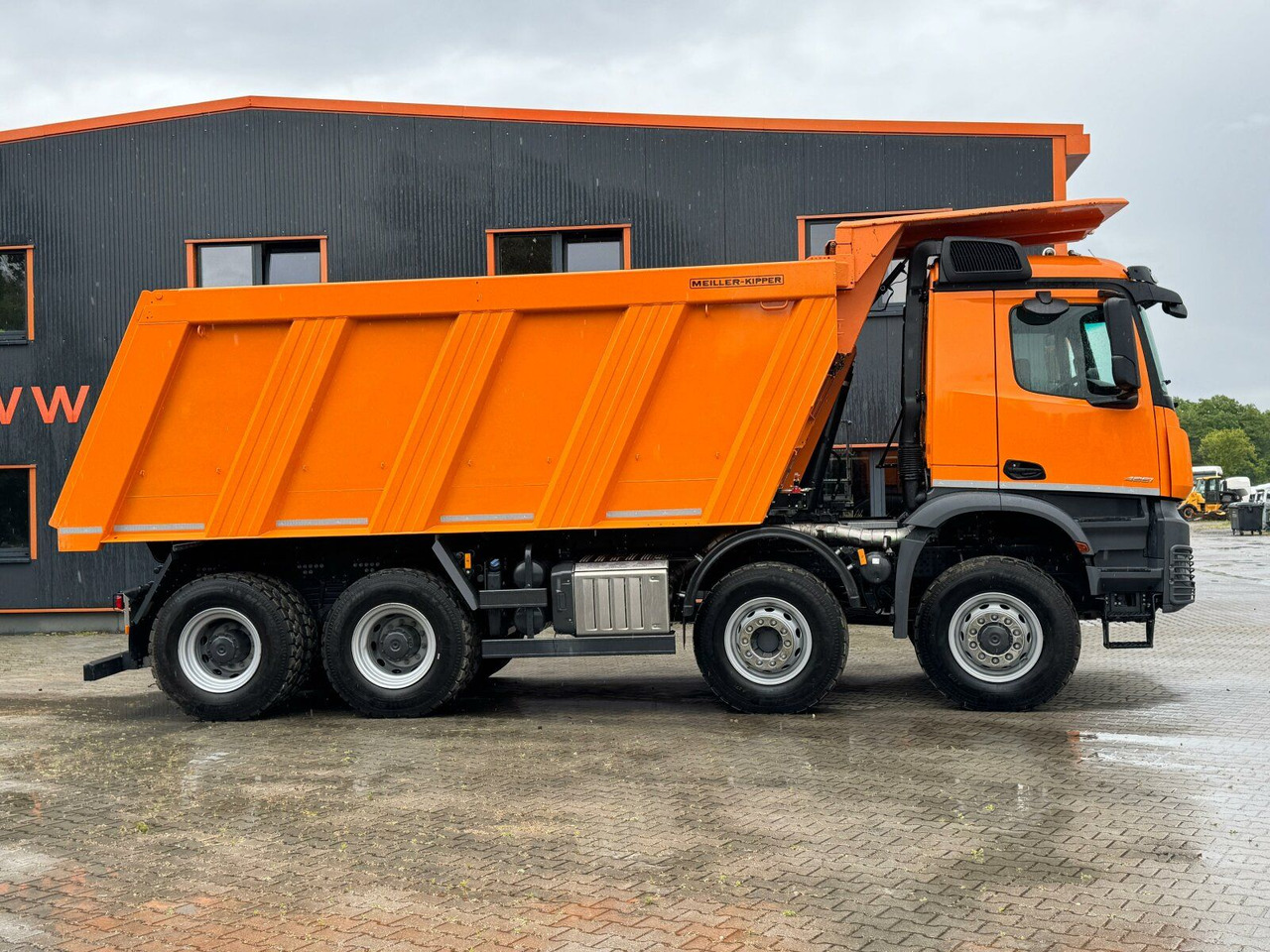 Mercedes-Benz AROCS 4851 8x6 Euro 6 Gesteinkipper MEILLER - Kippiauto kuorma-auto: kuva Mercedes-Benz AROCS 4851 8x6 Euro 6 Gesteinkipper MEILLER - Kippiauto kuorma-auto Mercedes-Benz AROCS 4851 8x6 Euro 6 Gesteinkipper MEILLER - Kippiauto kuorma-auto: kuva Mercedes-Benz AROCS 4851 8x6 Euro 6 Gesteinkipper MEILLER - Kippiauto kuorma-auto
