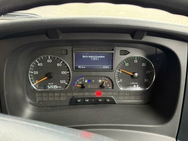 Mercedes-Benz Atego Kehrmaschine BUCHER CITYFANT 5000 - Lakaisuauto: kuva Mercedes-Benz Atego Kehrmaschine BUCHER CITYFANT 5000 - Lakaisuauto Mercedes-Benz Atego Kehrmaschine BUCHER CITYFANT 5000 - Lakaisuauto: kuva Mercedes-Benz Atego Kehrmaschine BUCHER CITYFANT 5000 - Lakaisuauto