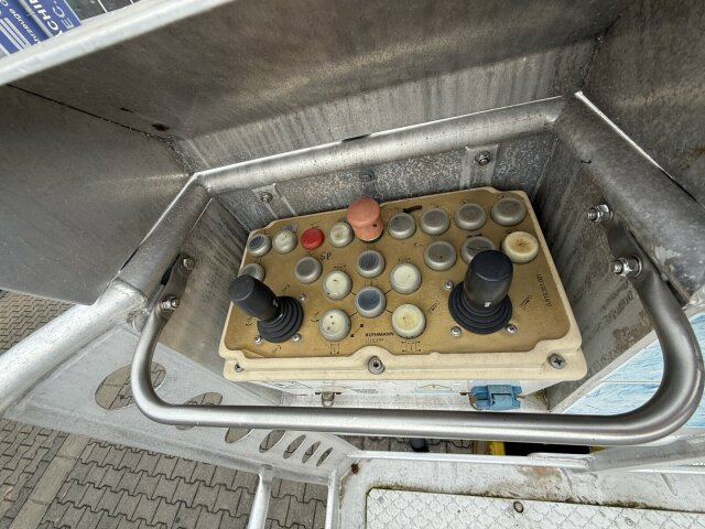 Nissan Cabstar 4x2 Ruthmann Steiger TB 270 - Itsekulkevat henkilönostimet: kuva Nissan Cabstar 4x2 Ruthmann Steiger TB 270 - Itsekulkevat henkilönostimet Nissan Cabstar 4x2 Ruthmann Steiger TB 270 - Itsekulkevat henkilönostimet: kuva Nissan Cabstar 4x2 Ruthmann Steiger TB 270 - Itsekulkevat henkilönostimet