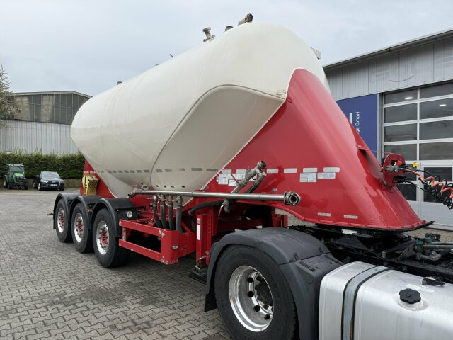 O.ME.P.S Silo Auflieger 27 m³ 3 Achse - Bulk-säiliöperävaunu: kuva O.ME.P.S Silo Auflieger 27 m³ 3 Achse - Bulk-säiliöperävaunu O.ME.P.S Silo Auflieger 27 m³ 3 Achse - Bulk-säiliöperävaunu: kuva O.ME.P.S Silo Auflieger 27 m³ 3 Achse - Bulk-säiliöperävaunu