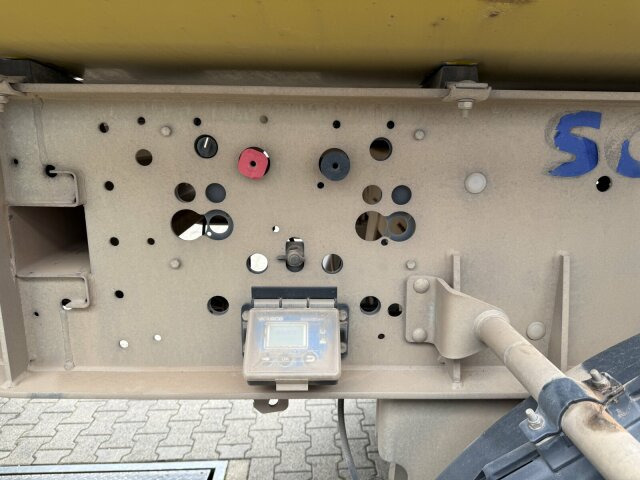 Schmitz Cargobull Cargobull CARGOBULL SKI 24 SL 7.2 - Kippiauto puoliperävaunu: kuva Schmitz Cargobull Cargobull CARGOBULL SKI 24 SL 7.2 - Kippiauto puoliperävaunu Schmitz Cargobull Cargobull CARGOBULL SKI 24 SL 7.2 - Kippiauto puoliperävaunu: kuva Schmitz Cargobull Cargobull CARGOBULL SKI 24 SL 7.2 - Kippiauto puoliperävaunu