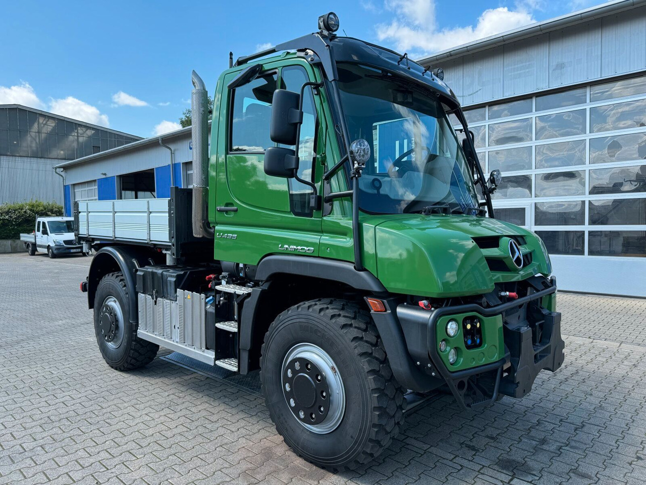 Unimog U435 Kipper mit Reifendruckregelanlage - Kippiauto kuorma-auto: kuva Unimog U435 Kipper mit Reifendruckregelanlage - Kippiauto kuorma-auto Unimog U435 Kipper mit Reifendruckregelanlage - Kippiauto kuorma-auto: kuva Unimog U435 Kipper mit Reifendruckregelanlage - Kippiauto kuorma-auto