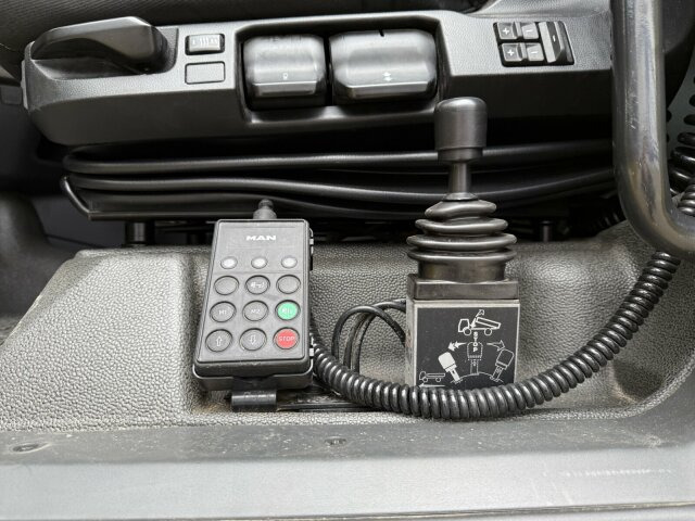 MAN TGX 18.470 4x4H SZM - Kipphyd. Euro 6 *Kippaufl. - Vetopöytäauto: kuva MAN TGX 18.470 4x4H SZM - Kipphyd. Euro 6 *Kippaufl. - Vetopöytäauto MAN TGX 18.470 4x4H SZM - Kipphyd. Euro 6 *Kippaufl. - Vetopöytäauto: kuva MAN TGX 18.470 4x4H SZM - Kipphyd. Euro 6 *Kippaufl. - Vetopöytäauto