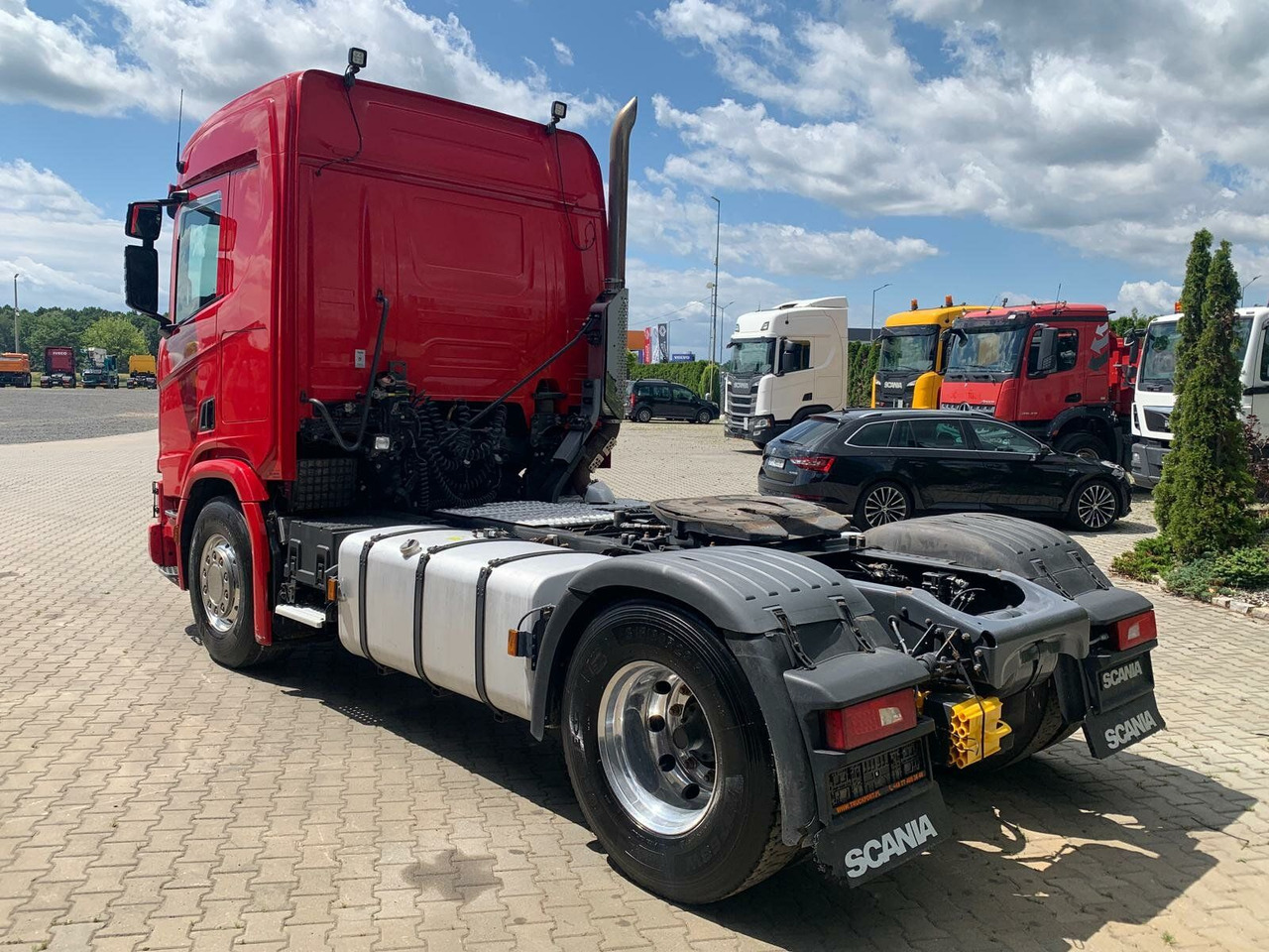 Scania R500 XT 4x2 Euro 6 SZM Kipphydraulik Blatt/ Luft - Vetopöytäauto: kuva Scania R500 XT 4x2 Euro 6 SZM Kipphydraulik Blatt/ Luft - Vetopöytäauto Scania R500 XT 4x2 Euro 6 SZM Kipphydraulik Blatt/ Luft - Vetopöytäauto: kuva Scania R500 XT 4x2 Euro 6 SZM Kipphydraulik Blatt/ Luft - Vetopöytäauto