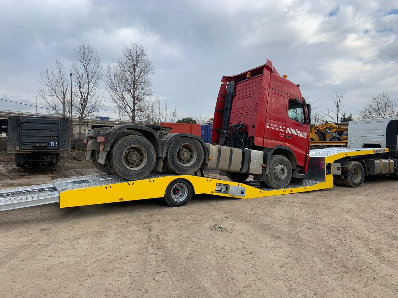 KALEPAR LKW/TRUCK TRANSPORTER - Kuljetin puoliperävaunu: kuva KALEPAR LKW/TRUCK TRANSPORTER - Kuljetin puoliperävaunu KALEPAR LKW/TRUCK TRANSPORTER - Kuljetin puoliperävaunu: kuva KALEPAR LKW/TRUCK TRANSPORTER - Kuljetin puoliperävaunu