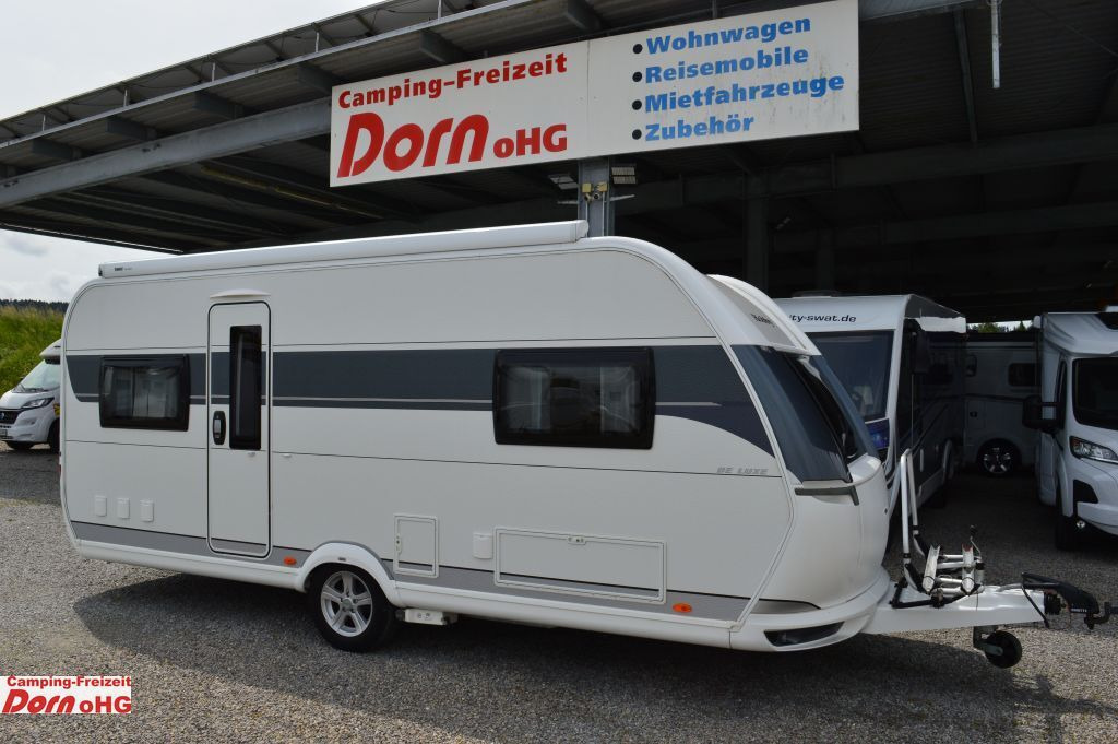 Hobby De Luxe 540 UL Rangierantrieb - Asuntovaunu: kuva Hobby De Luxe 540 UL Rangierantrieb - Asuntovaunu Hobby De Luxe 540 UL Rangierantrieb - Asuntovaunu: kuva Hobby De Luxe 540 UL Rangierantrieb - Asuntovaunu