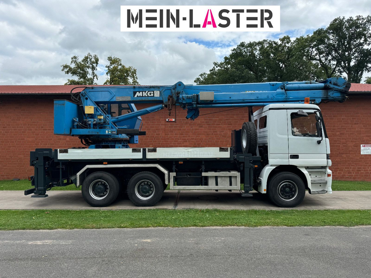 Mercedes-Benz 3335 V6 MKG 550 Ta2-a2 -46m 420 kg Funk - Nosturiauto: kuva Mercedes-Benz 3335 V6 MKG 550 Ta2-a2 -46m 420 kg Funk - Nosturiauto Mercedes-Benz 3335 V6 MKG 550 Ta2-a2 -46m 420 kg Funk - Nosturiauto: kuva Mercedes-Benz 3335 V6 MKG 550 Ta2-a2 -46m 420 kg Funk - Nosturiauto