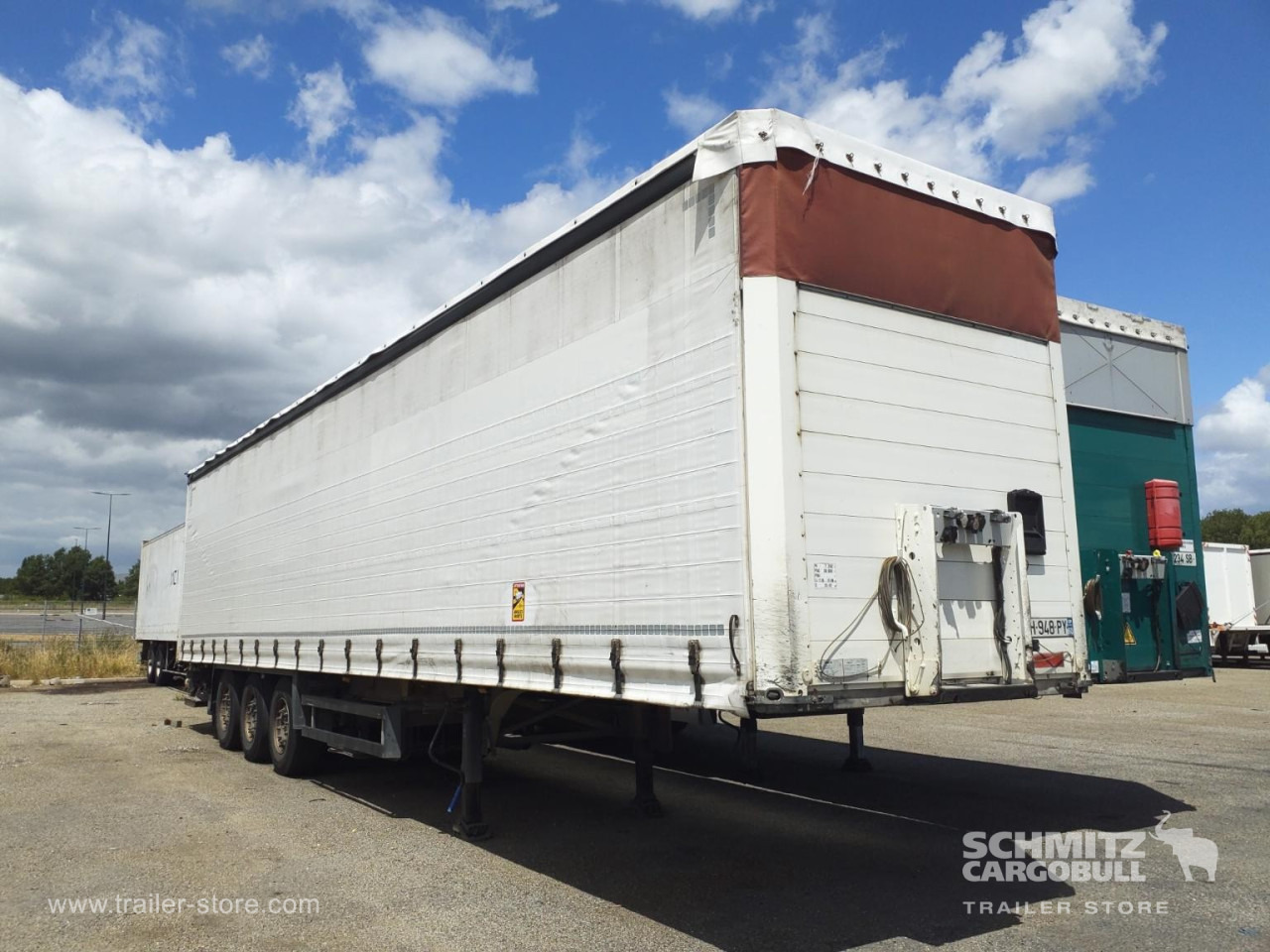 SCHMITZ Curtainsider Standard Taillift - Pressukapellipuoliperävaunu: kuva SCHMITZ Curtainsider Standard Taillift - Pressukapellipuoliperävaunu SCHMITZ Curtainsider Standard Taillift - Pressukapellipuoliperävaunu: kuva SCHMITZ Curtainsider Standard Taillift - Pressukapellipuoliperävaunu