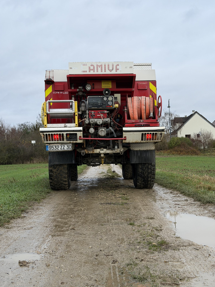 DE POMPIER MERCEDES-BENZ U5000 4X4 UNIMOG - Kuorma-auto: kuva DE POMPIER MERCEDES-BENZ U5000 4X4 UNIMOG - Kuorma-auto DE POMPIER MERCEDES-BENZ U5000 4X4 UNIMOG - Kuorma-auto: kuva DE POMPIER MERCEDES-BENZ U5000 4X4 UNIMOG - Kuorma-auto