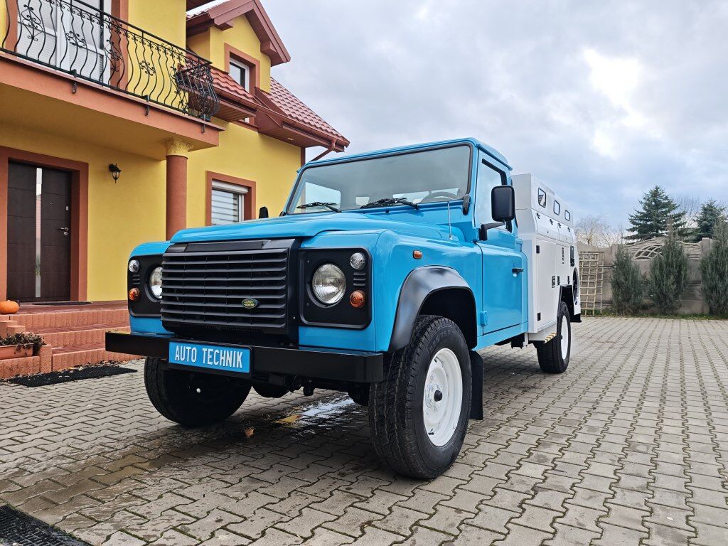 Land Rover Defender 130 RIVARD Premium - Puhtaanpitoauto: kuva Land Rover Defender 130 RIVARD Premium - Puhtaanpitoauto Land Rover Defender 130 RIVARD Premium - Puhtaanpitoauto: kuva Land Rover Defender 130 RIVARD Premium - Puhtaanpitoauto