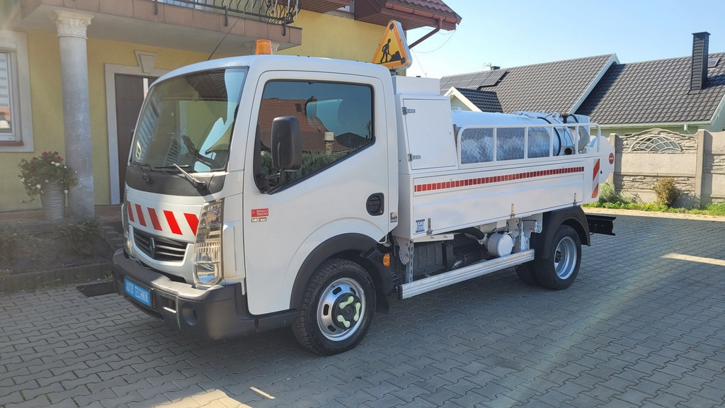 Renault Maxity 140dxi Kanalreiniger COMBI CLEANER VAACUM Hydrocureur - Puhtaanpitoauto: kuva Renault Maxity 140dxi Kanalreiniger COMBI CLEANER VAACUM Hydrocureur - Puhtaanpitoauto Renault Maxity 140dxi Kanalreiniger COMBI CLEANER VAACUM Hydrocureur - Puhtaanpitoauto: kuva Renault Maxity 140dxi Kanalreiniger COMBI CLEANER VAACUM Hydrocureur - Puhtaanpitoauto