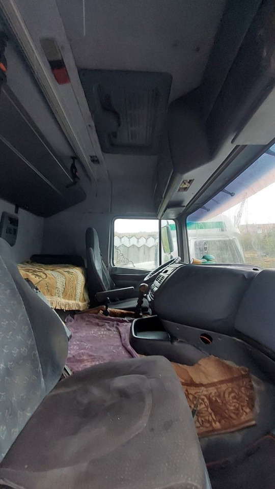 Kuorma-auto alusta DAF 95XF380: kuva Kuorma-auto alusta DAF 95XF380 Kuorma-auto alusta DAF 95XF380: kuva Kuorma-auto alusta DAF 95XF380