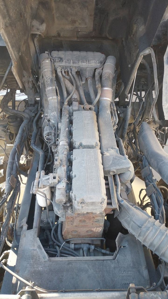 Kuorma-auto alusta DAF 95XF380: kuva Kuorma-auto alusta DAF 95XF380 Kuorma-auto alusta DAF 95XF380: kuva Kuorma-auto alusta DAF 95XF380