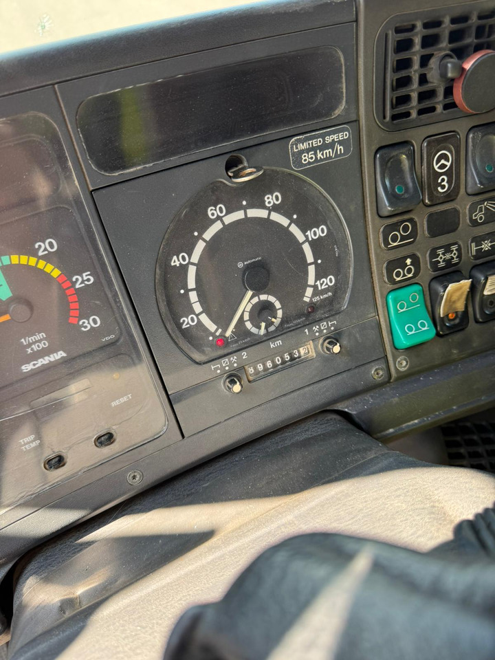 Kippiauto kuorma-auto SCANIA 144G.530: kuva Kippiauto kuorma-auto SCANIA 144G.530