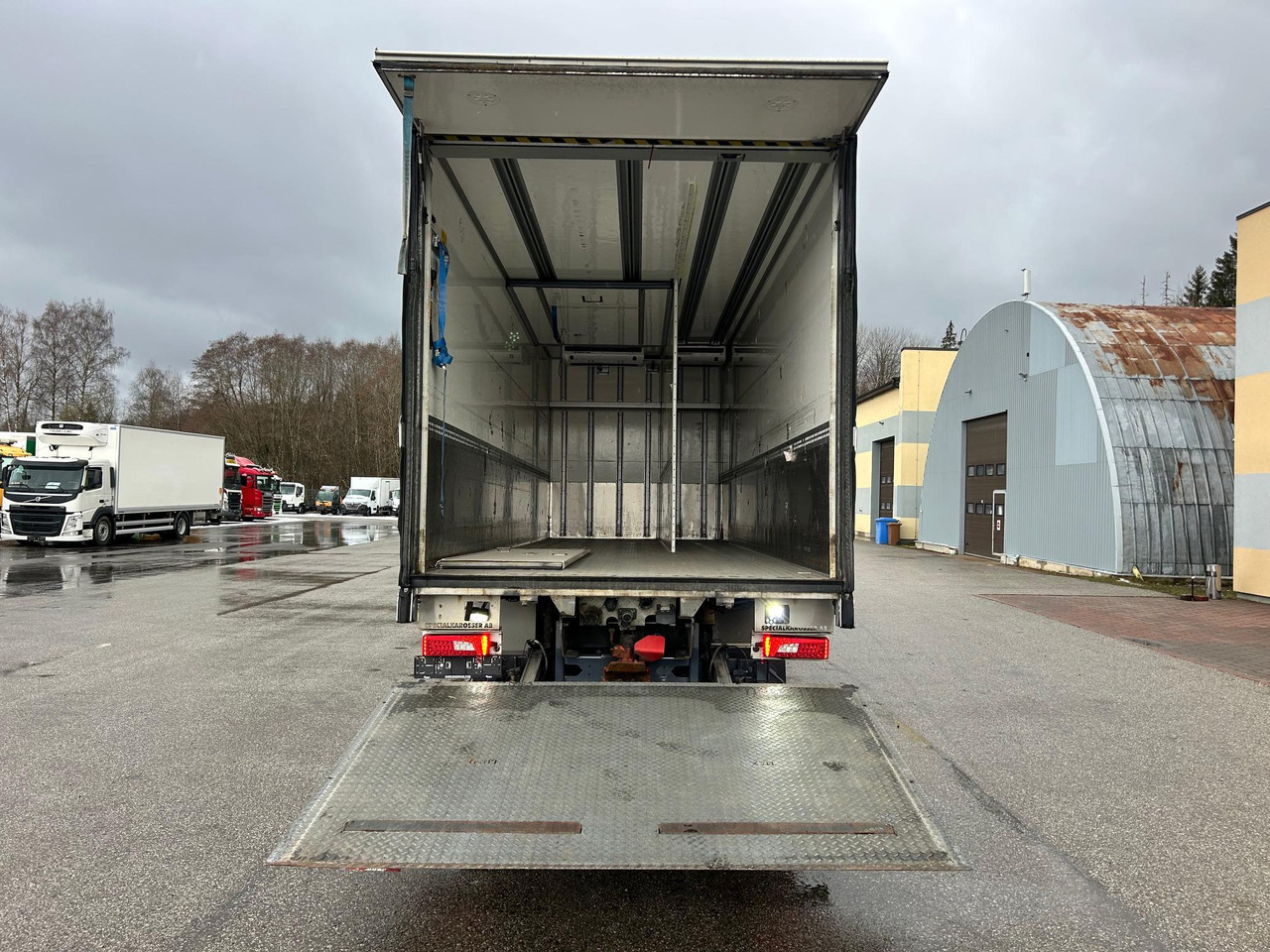 SCANIA G450 - Refrigeraattori kuorma-auto: kuva SCANIA G450 - Refrigeraattori kuorma-auto SCANIA G450 - Refrigeraattori kuorma-auto: kuva SCANIA G450 - Refrigeraattori kuorma-auto