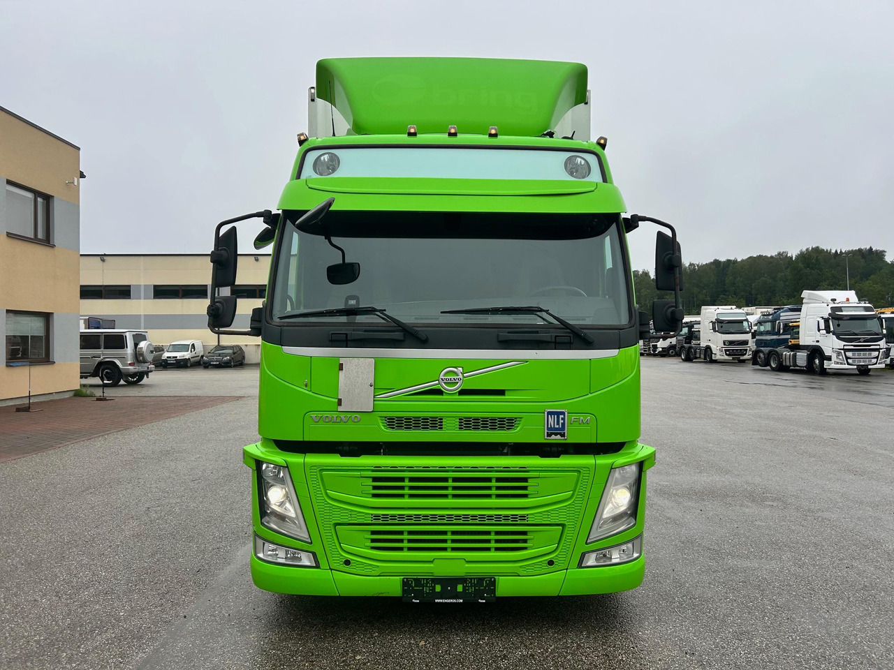 VOLVO FM330 - Umpikori kuorma-auto: kuva VOLVO FM330 - Umpikori kuorma-auto VOLVO FM330 - Umpikori kuorma-auto: kuva VOLVO FM330 - Umpikori kuorma-auto
