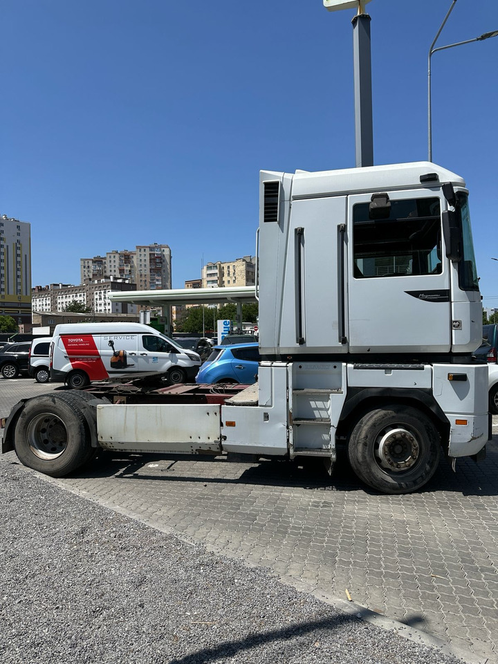 RENAULT Magnum 430 - Vetopöytäauto: kuva RENAULT Magnum 430 - Vetopöytäauto RENAULT Magnum 430 - Vetopöytäauto: kuva RENAULT Magnum 430 - Vetopöytäauto