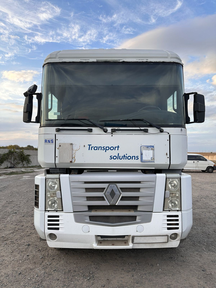 RENAULT Magnum 440 | ID1644S - Vetopöytäauto: kuva RENAULT Magnum 440 | ID1644S - Vetopöytäauto RENAULT Magnum 440 | ID1644S - Vetopöytäauto: kuva RENAULT Magnum 440 | ID1644S - Vetopöytäauto