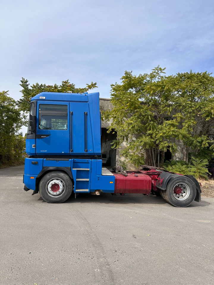 RENAULT Magnum 470 | ID1613S - Vetopöytäauto: kuva RENAULT Magnum 470 | ID1613S - Vetopöytäauto RENAULT Magnum 470 | ID1613S - Vetopöytäauto: kuva RENAULT Magnum 470 | ID1613S - Vetopöytäauto