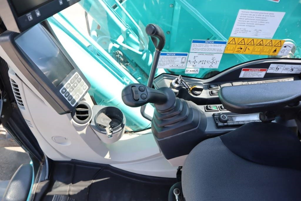 Telakaivukone Kobelco SK 230 SR LC-5: kuva Telakaivukone Kobelco SK 230 SR LC-5